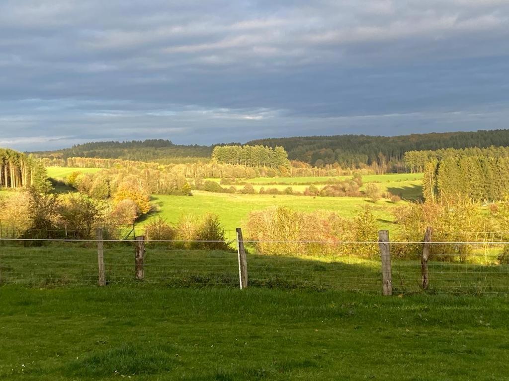 Pipowagen Monceau-En-Ardenne Villa Bièvre Eksteriør billede
